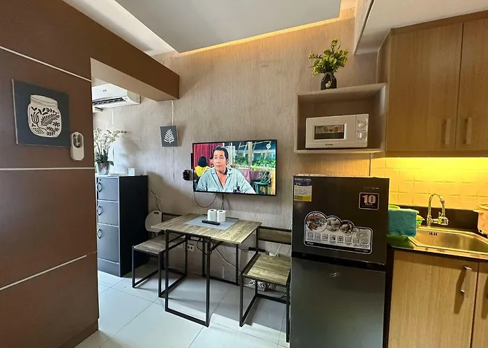 Shell Residences Condotel Near Moa & Naia- Jeric Apartahotel 3*