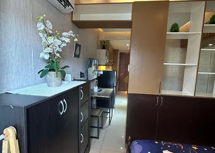 Shell Residences Condotel Near Moa & Naia- Jeric 3*