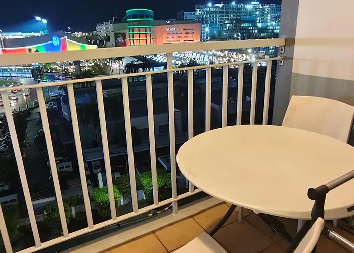 Shell Residences Condotel Near Moa & Naia- Jeric Apartahotel 3*